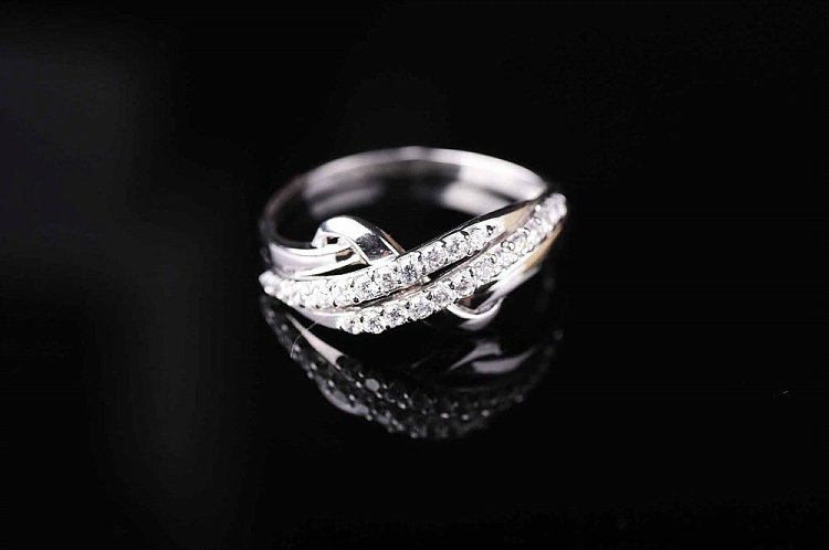 Каблучка (фіаніти, родій) 111278 від ювелірного магазину Онікс - 1