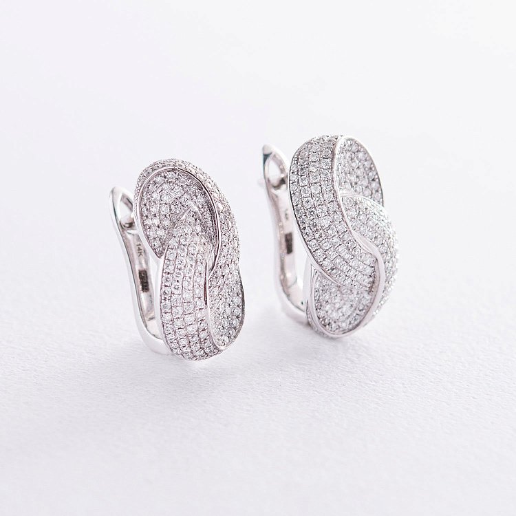 Серьги в белом золоте с бриллиантами с783 от ювелирного магазина Оникс