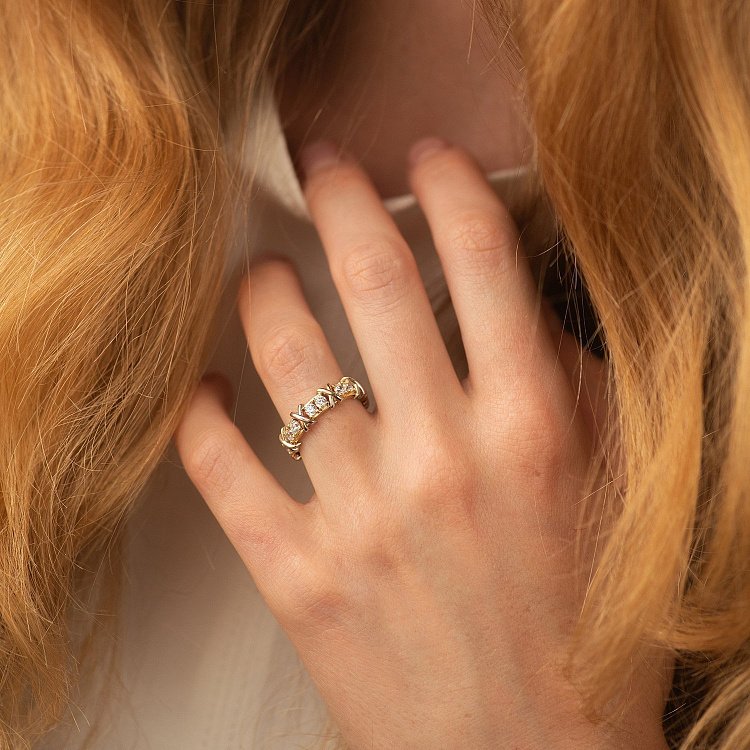 Каблучка "Rosie" з фіанітами (жовте, біле золото) к08193 від ювелірного магазину Онікс - 7