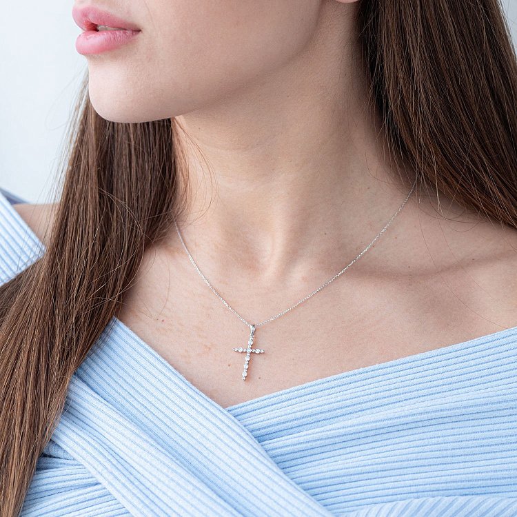 Золотой крестик с бриллиантами пб0026he от ювелирного магазина Оникс - 1