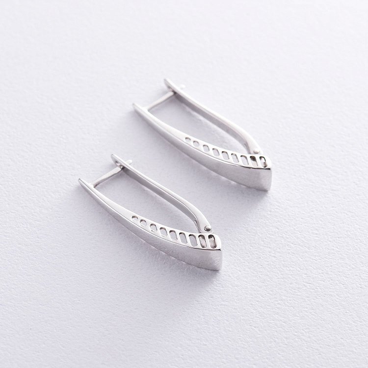 Золоті сережки на англійській застібці с05074 від ювелірного магазину Онікс