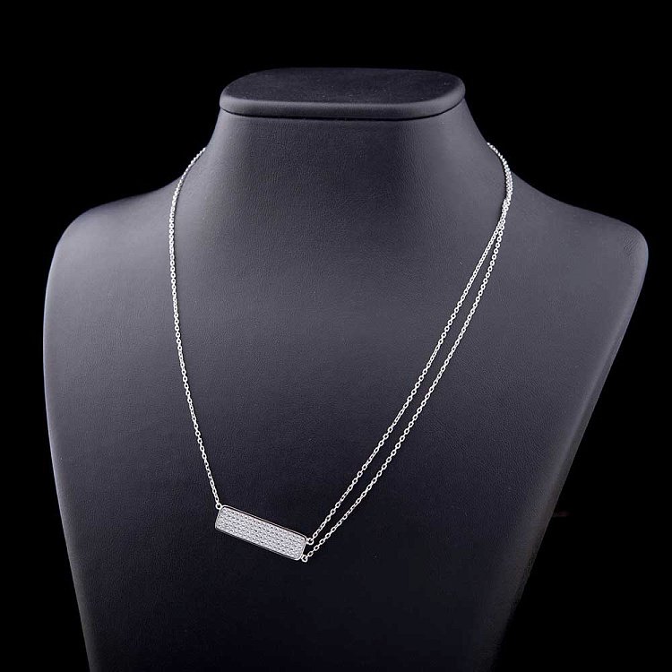 Срібне кольє з фіанітами 18305 від ювелірного магазину Онікс - 1