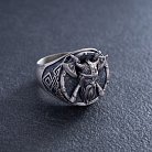 Серебряное кольцо "Викинг с топорами" 423 от ювелирного магазина Оникс - 6