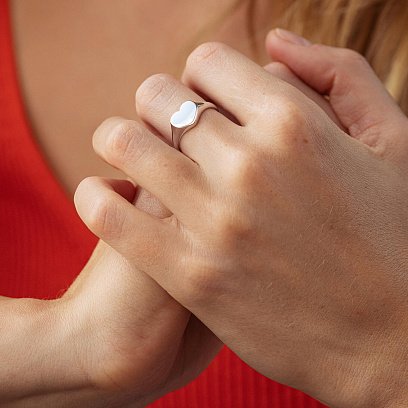 Каблучка "Сердечко" в білому золоті (можливе гравіювання) к07572 №3