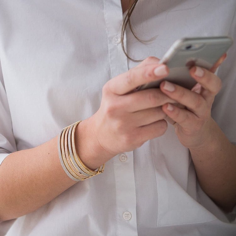 Жіночий браслет з фіанітами б01426 від ювелірного магазину Онікс - 3