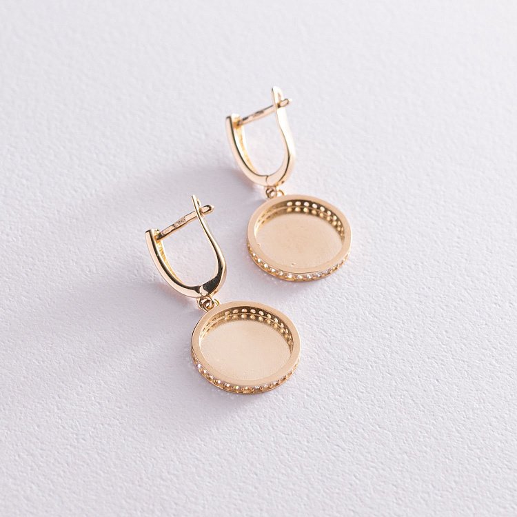 Серьги "Давина" в желтом золоте (фианиты) с07558 от ювелирного магазина Оникс - 3