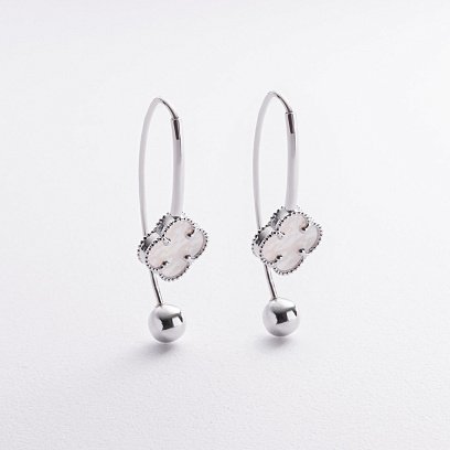 Золотые серьги "Клевер" с перламутром с09323