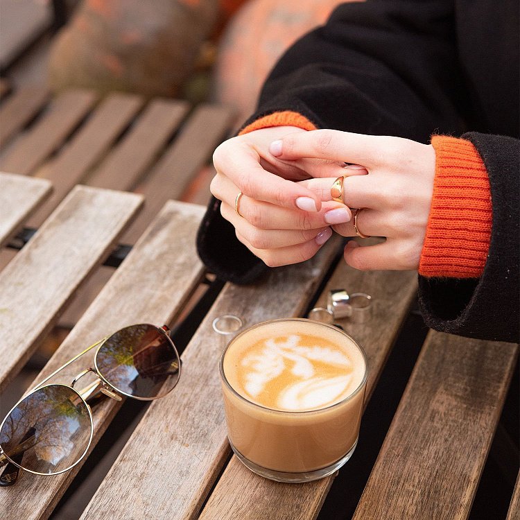 Печатка в жовтому золоті к06720 від ювелірного магазину Онікс - 8