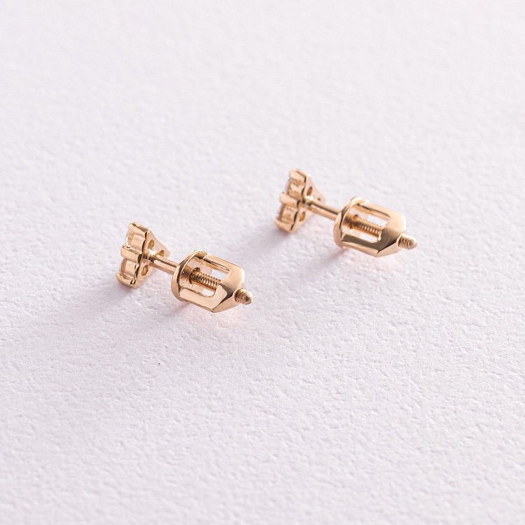 Золоті сережки - пусети "Трикутники" з фіанітами с07700 від ювелірного магазину Онікс - 3