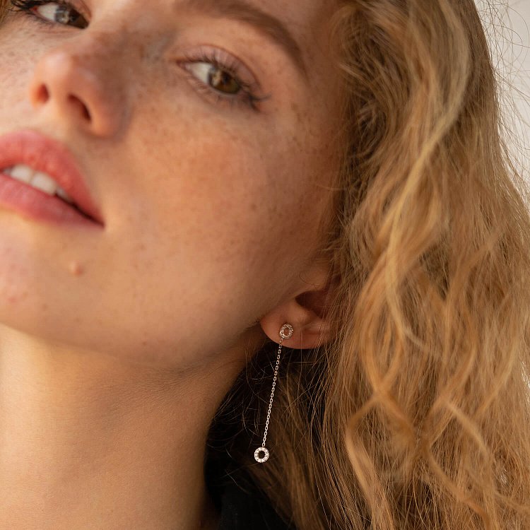 Сережки - пусети "Кружечки" в білому золоті (фіаніти) с07278 від ювелірного магазину Онікс - 4