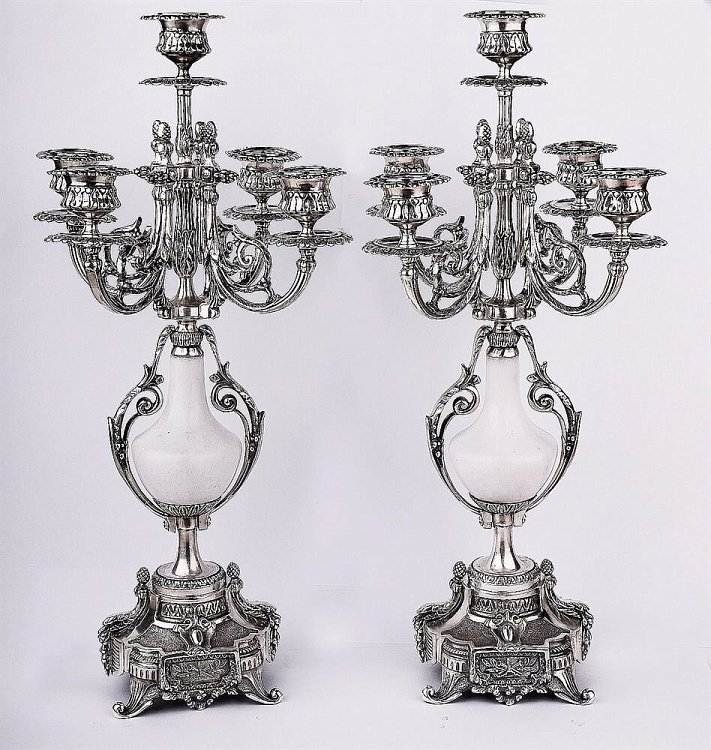 Серебряный подсвечник Сер.15 от ювелирного магазина Оникс