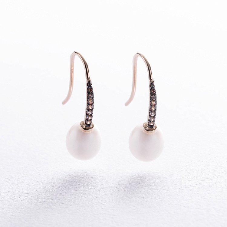 Золоті сережки - петельки "Олівія" з перлами і фіанітами с08514 від ювелірного магазину Онікс