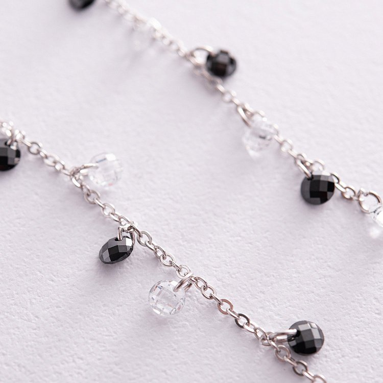 Серебряные серьги с черными и белыми фианитами 123286 от ювелирного магазина Оникс - 2