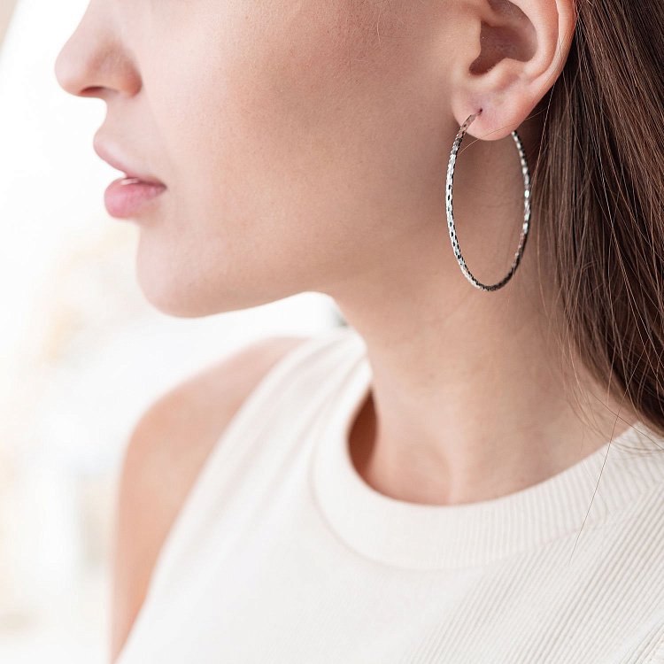 Серьги - кольца в серебре (5.3 см) 122956 от ювелирного магазина Оникс - 3