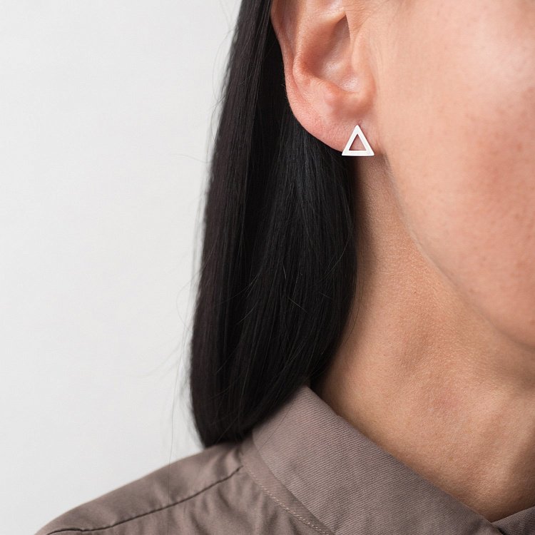 Золоті сережки-пусети "Трикутники" с06413 від ювелірного магазину Онікс - 6