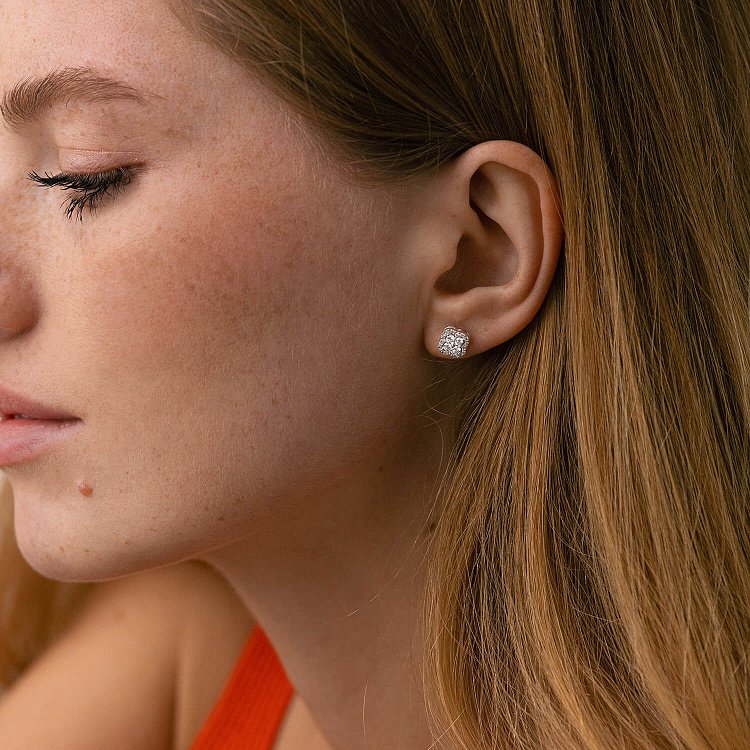 Золотые серьги - пусеты "Клевер" (бриллианты) 333811121 от ювелирного магазина Оникс - 1