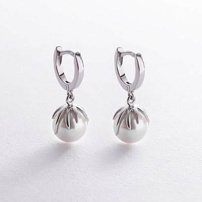 Сережки в білому золоті (культ. прісн. перли) с08586