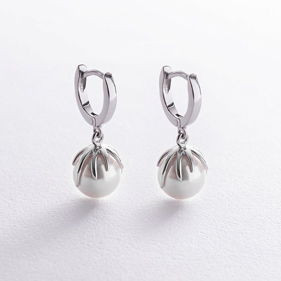 Сережки в білому золоті (культ. прісн. перли) с08586