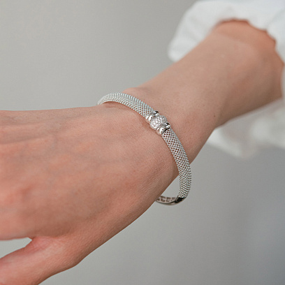 Жесткий браслет "Marie" в белом золоте (фианиты) б05610 №2