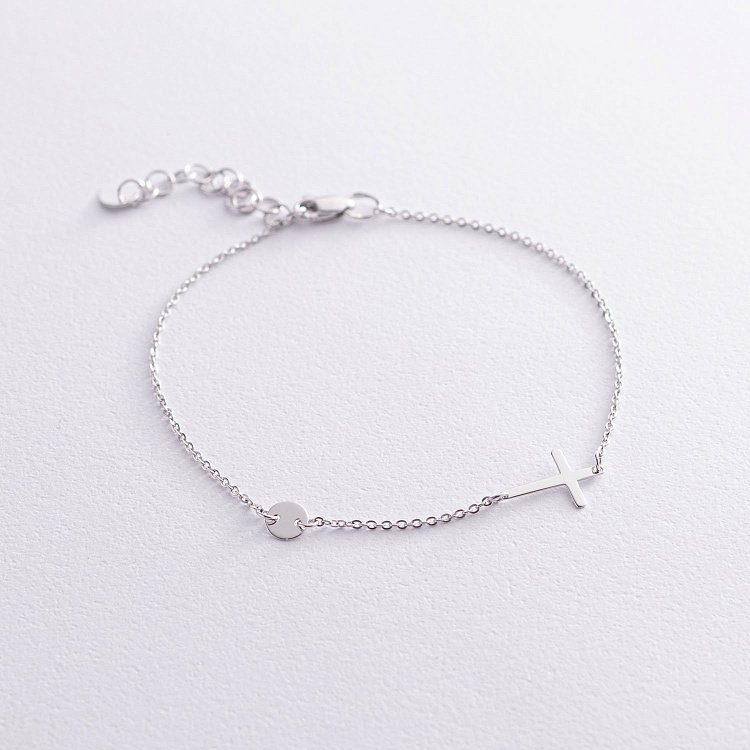 Браслет с крестиком в белом золоте 820154В от ювелирного магазина Оникс