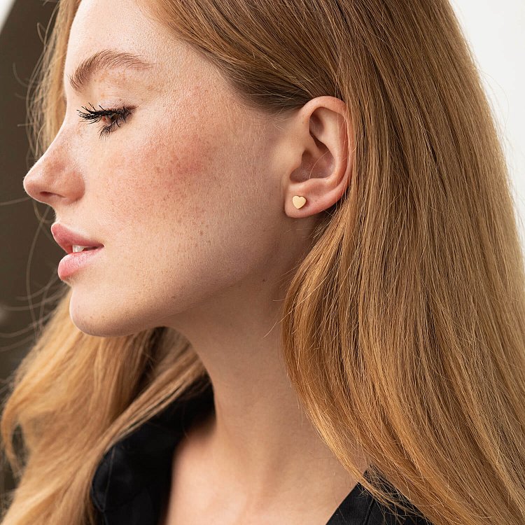 Золоті сережки - пусети "Сердечки" с06049 від ювелірного магазину Онікс - 1