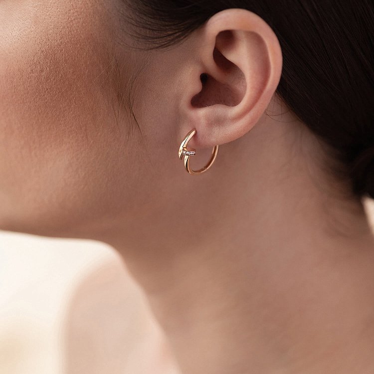 Серьги - кольца "Гвоздь" в красном золоте (фианиты) с08344 от ювелирного магазина Оникс - 5