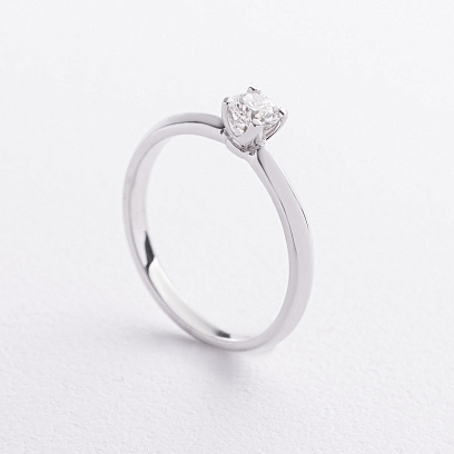 Помолвочное золотое кольцо с бриллиантом кб0698м