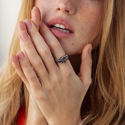 Срібна каблучка "Пантера" з фіанітами 386 №2