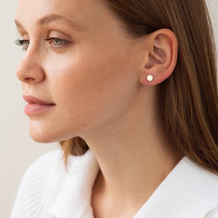 Моносережка "Монетка" у жовтому золоті с08627 від ювелірного магазину Онікс - 1