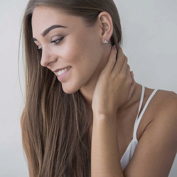 Золоті сережки з смарагдами і діамантами сб02848 від ювелірного магазину Онікс - 3