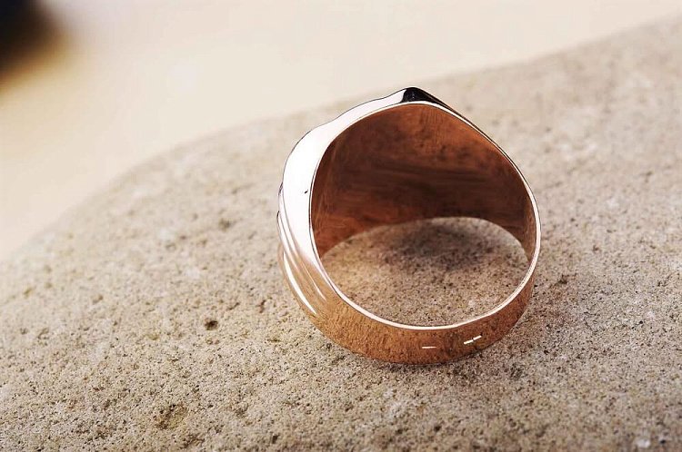 Золотое кольцо к02630 от ювелирного магазина Оникс - 1