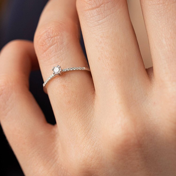 Заручальна золота каблучка з діамантами 229391121 від ювелірного магазину Онікс - 4