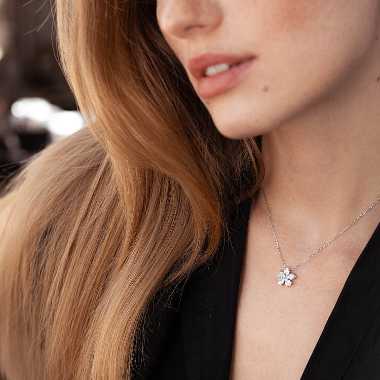 Золота підвіска "Квіточка" з діамантами пб0207di від ювелірного магазину Онікс - 3