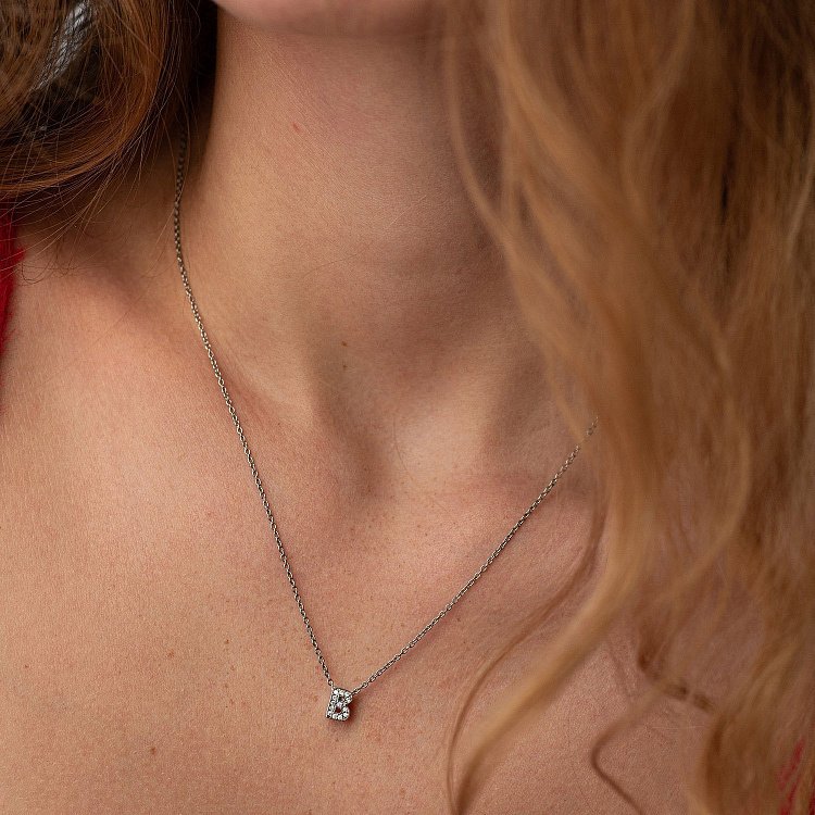 Срібне кольє з літерою "В" з фіанітами 1103 В від ювелірного магазину Онікс - 1