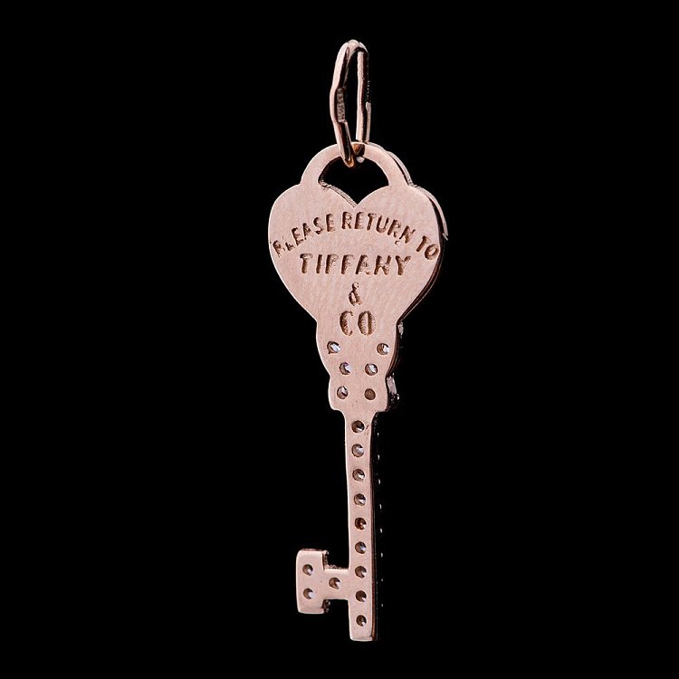 Золота підвіска "Ключик" з фіанітами п02713 від ювелірного магазину Онікс - 1