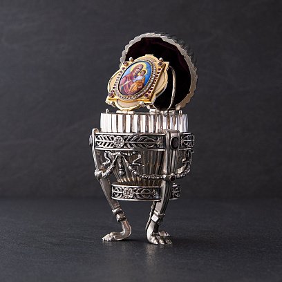 Серебряная фигура ручной работы 23153