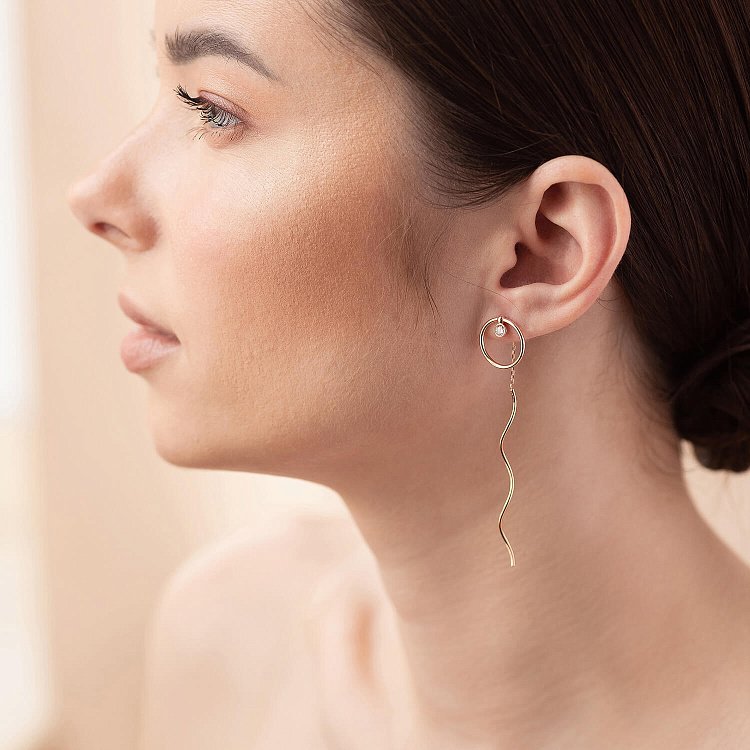 Золоті сережки - протяжки "Айріс" з фіанітами с08327 від ювелірного магазину Онікс