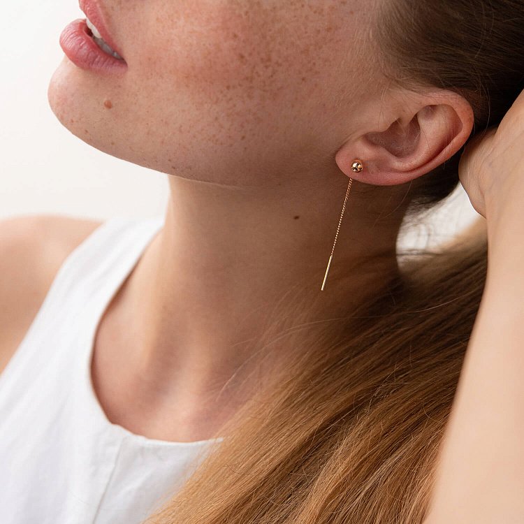 Золотые серьги - протяжки "Шарики" с07955 от ювелирного магазина Оникс - 3