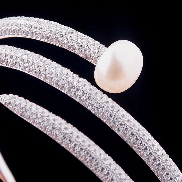 Серебряный браслет с культивированным пресноводным жемчугом и фианитами 141011 от ювелирного магазина Оникс - 2