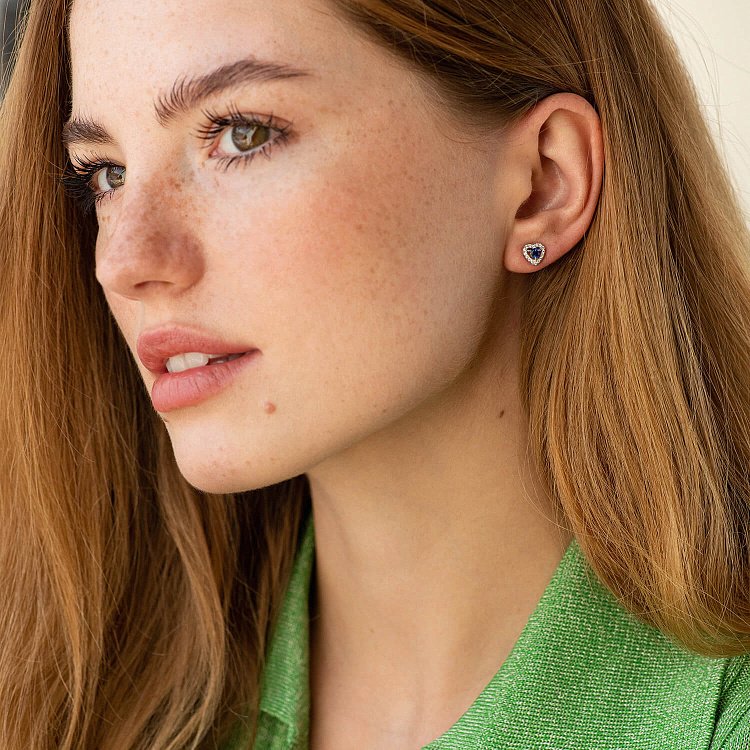 Золотые серьги - пусеты "Сердечки" (сапфиры, бриллианты) сб0508ca от ювелирного магазина Оникс - 3