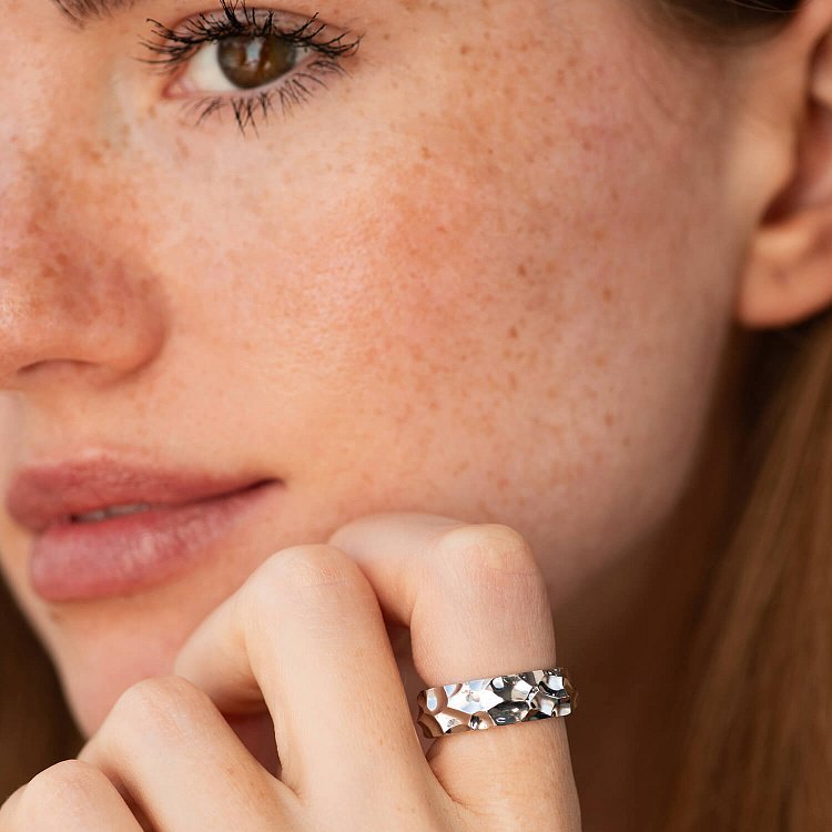 Серебряное кольцо "Meteorite" 112805 от ювелирного магазина Оникс - 7