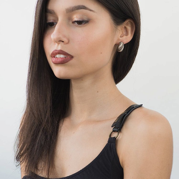 Золотые серьги с бриллиантами LDE0822-p от ювелирного магазина Оникс - 3