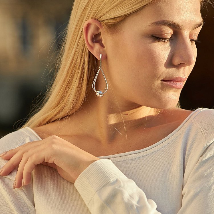 Серебряные серьги "Шарики" 12834 от ювелирного магазина Оникс - 3