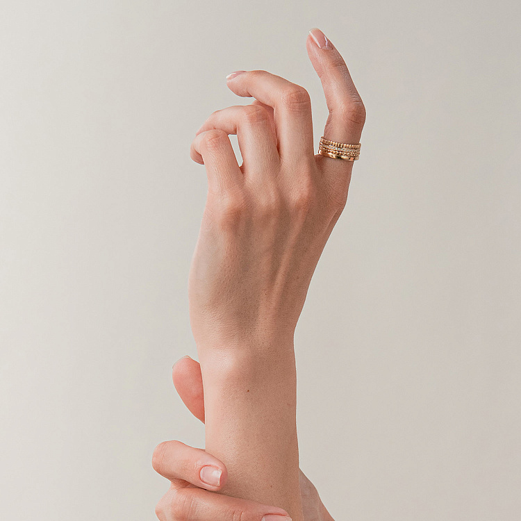 Каблучка "Sharon" з фіанітами (червоне золото) к08337 від ювелірного магазину Онікс - 1