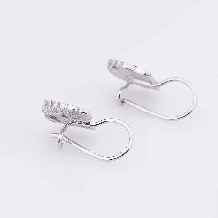 Сережки дитячі Hello Kitty (емаль) 121778к від ювелірного магазину Онікс - 1