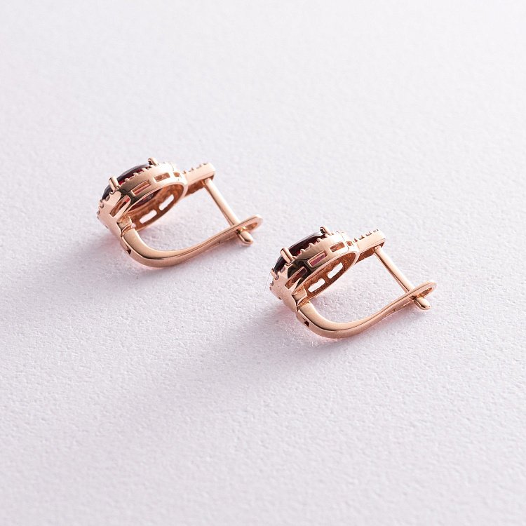 Золоті сережки з піропом і фіанітами с04183 від ювелірного магазину Онікс - 2