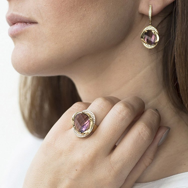 Золоті сережки з фіанітами с03357 від ювелірного магазину Онікс