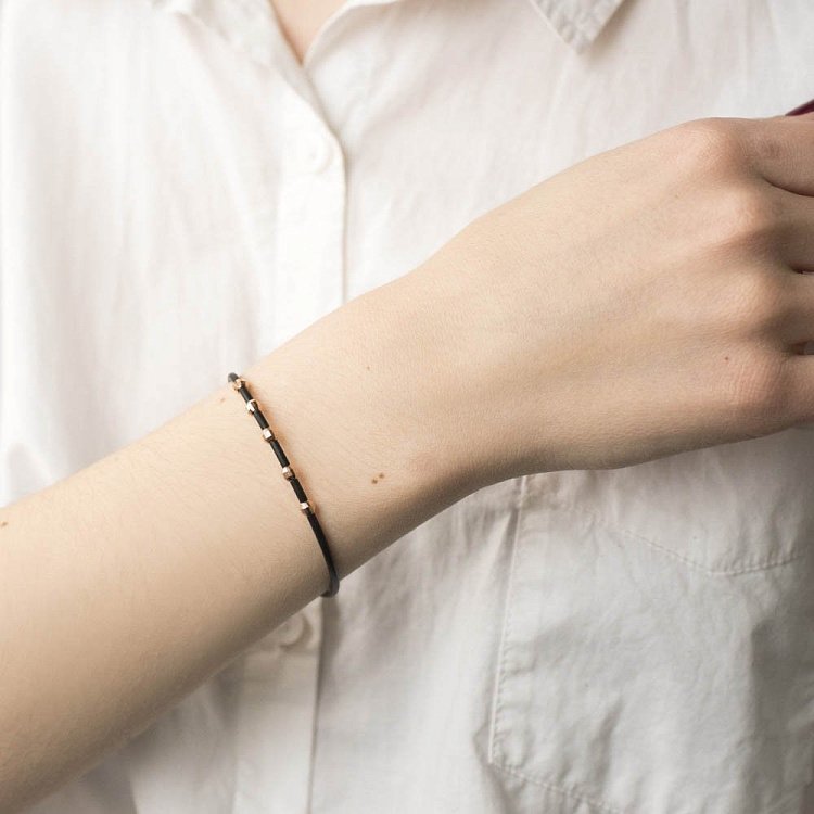 Каучуковий браслет із золотою застібкою б03874 від ювелірного магазину Онікс - 2