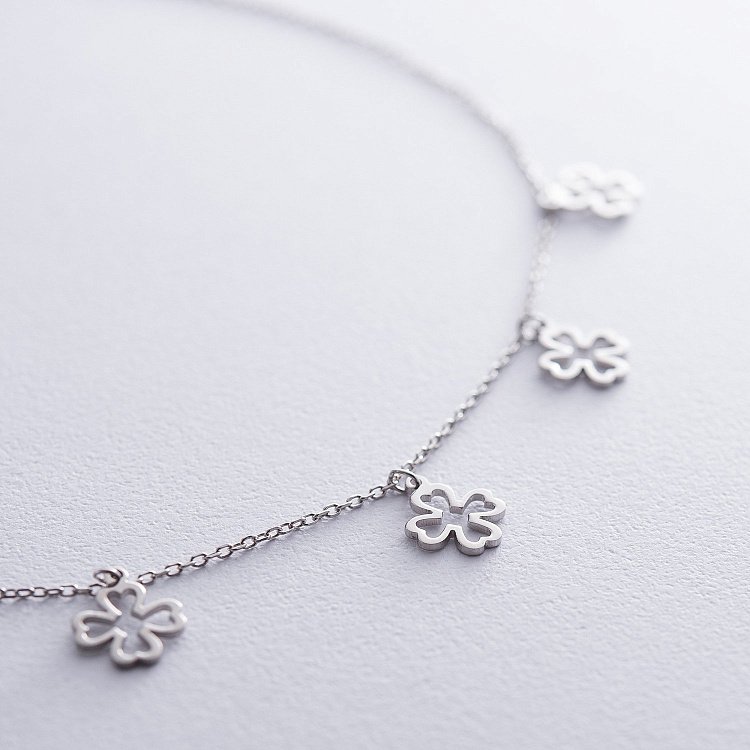 Серебряное колье "Клевер" 18969 от ювелирного магазина Оникс - 2