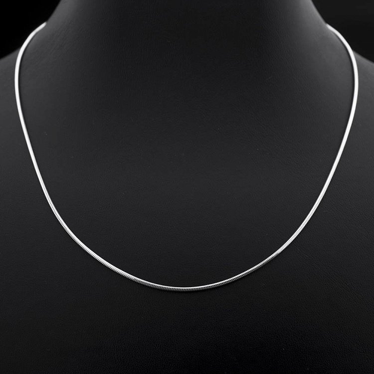 Серебряная цепочка Снейк (1.2 мм) 15002-1.2 - 2 Серебряная цепочка Снейк (1.2 мм) 15002-1.2 от ювелирного магазина Оникс - 2